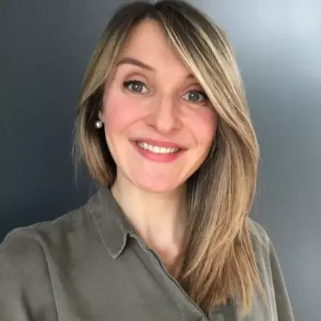 Sarah Glain, cheffe